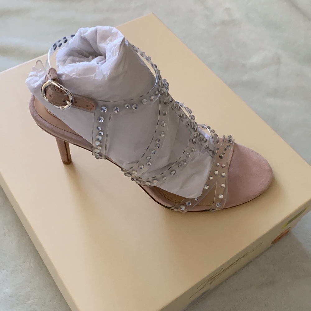 Imagine Vince Camino PRIYA2 Shoes! 💖